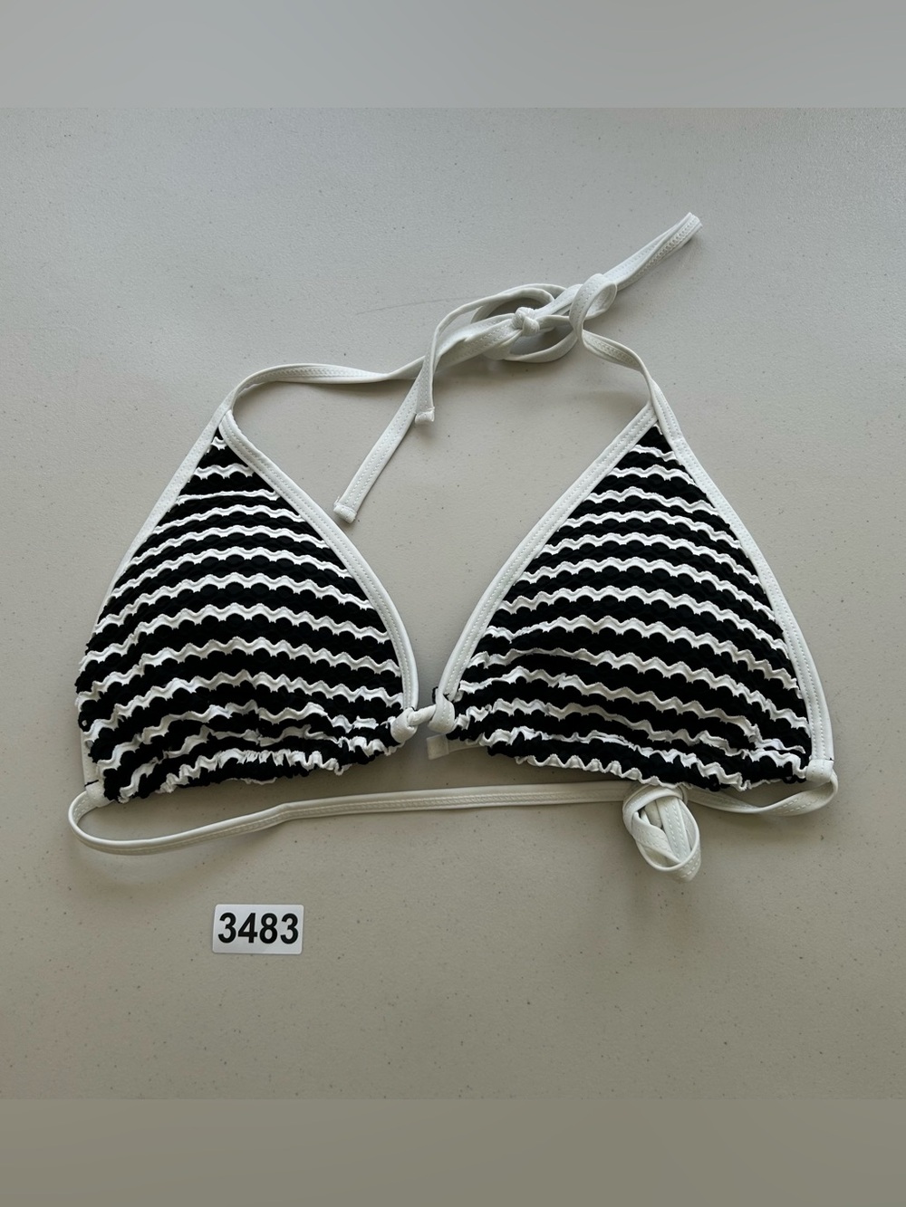 Berlook Bikini Top XL Black White Triangle Striped Geometric Halter